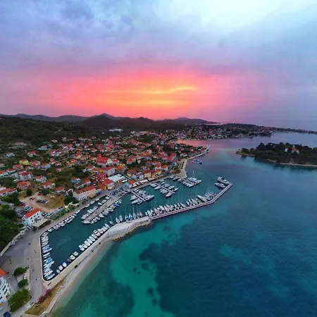 Jaz Beach Apartment Preko